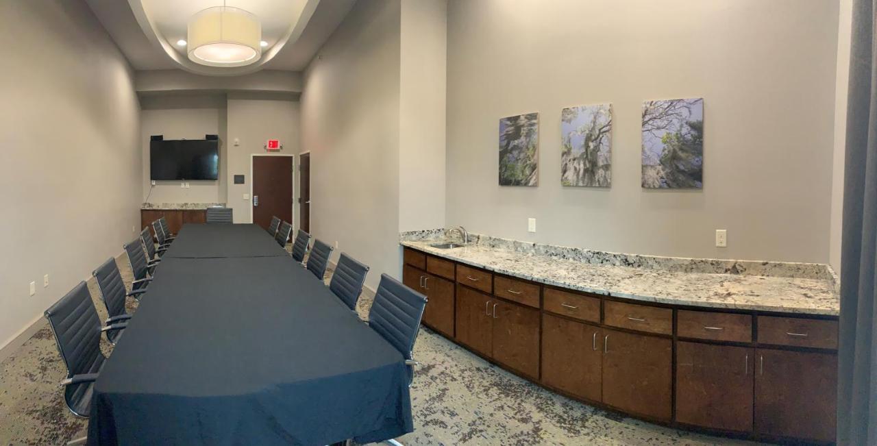 Comfort Inn & Suites ולדוסטה מראה חיצוני תמונה