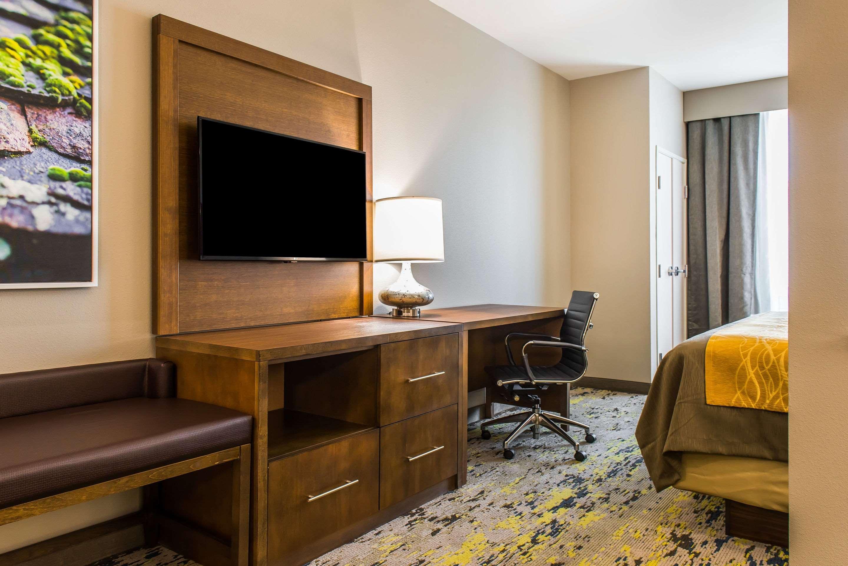 Comfort Inn & Suites ולדוסטה מראה חיצוני תמונה