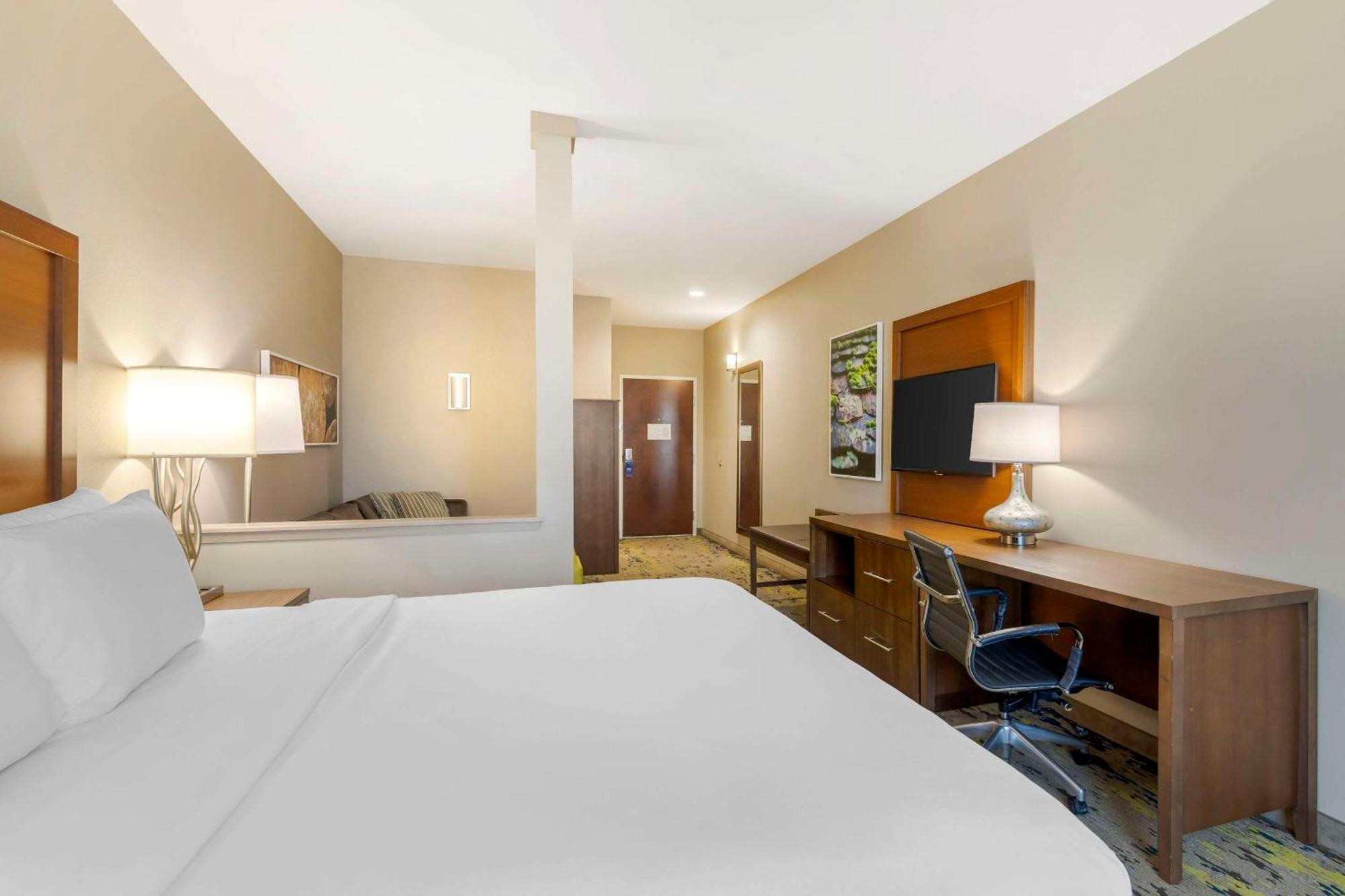 Comfort Inn & Suites ולדוסטה מראה חיצוני תמונה